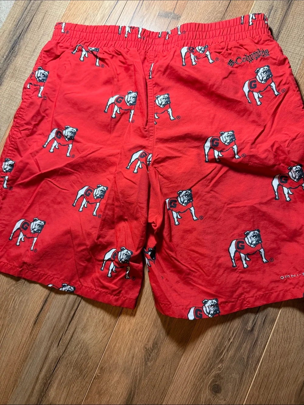 Columbia classic red